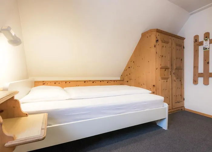 Montana By Mountain 3*